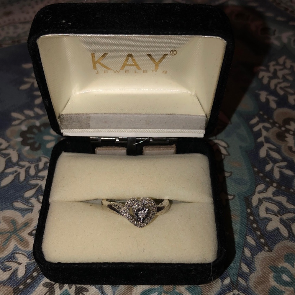 Kay Jewelers heart ring